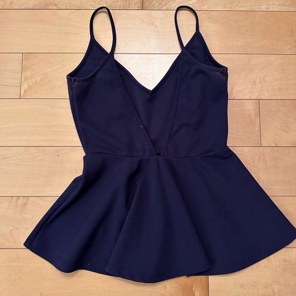 Navy blue v neck tank top - Picture 2 of 2